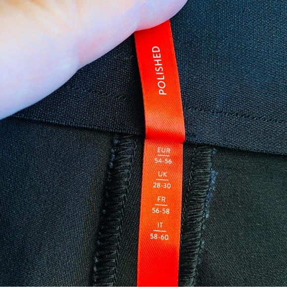 SPANX Polished Kick Flare Black Shaping Crop Pants Size 2X Tall NWT - Picture 14 of 15